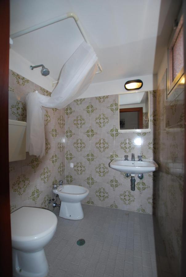 Hotel Cesari Rimini Kültér fotó