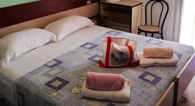 Hotel Cesari Rimini Kültér fotó